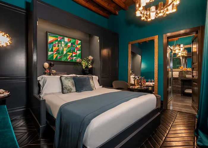 Torre Argentina Relais - Residenze Di Charme 4* רומא
