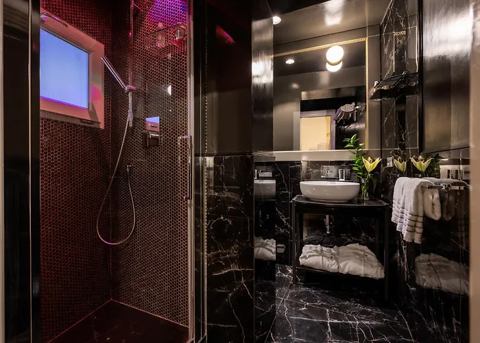 Torre Argentina Relais - Residenze Di Charme 4*