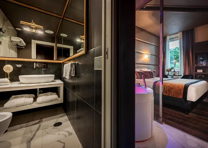 Torre Argentina Relais - Residenze Di Charme Konukevi Roma