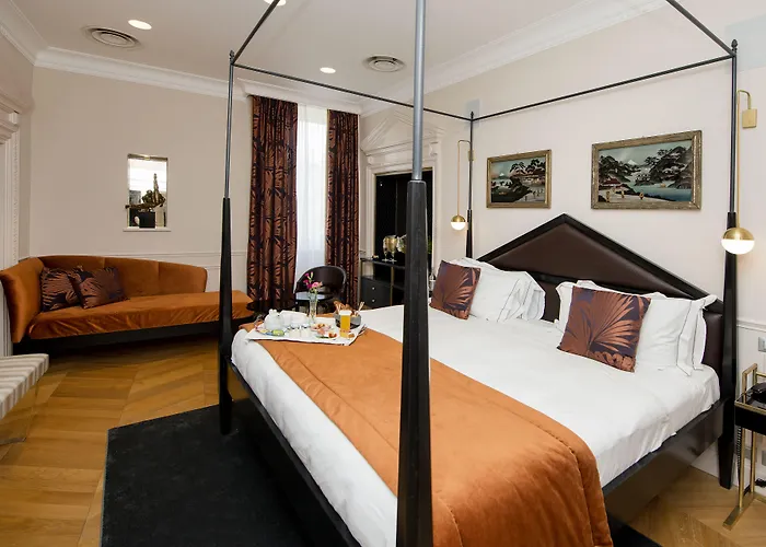 Torre Argentina Relais - Residenze Di Charme Konukevi Roma
