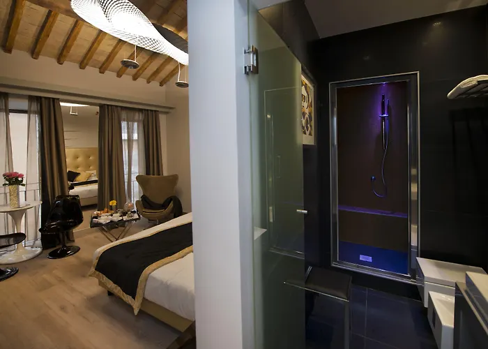 Torre Argentina Relais - Residenze Di Charme 4*
