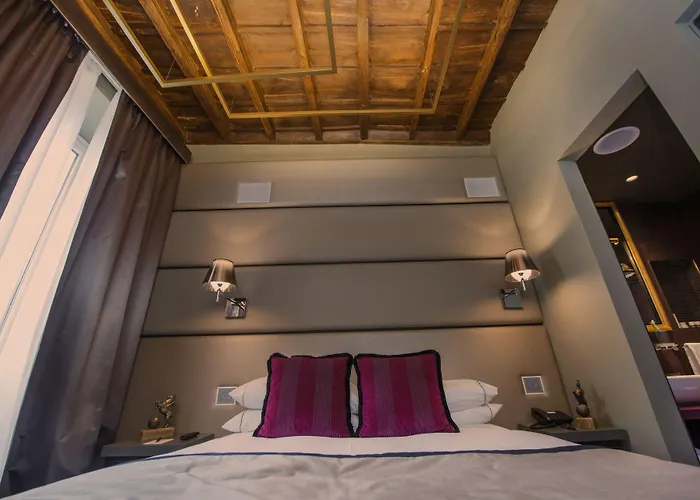 Torre Argentina Relais - Residenze Di Charme Konukevi 4*
