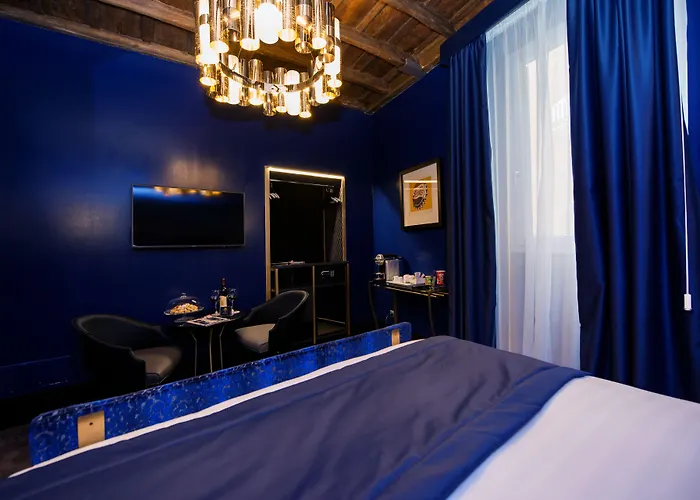 Torre Argentina Relais - Residenze Di Charme 4*