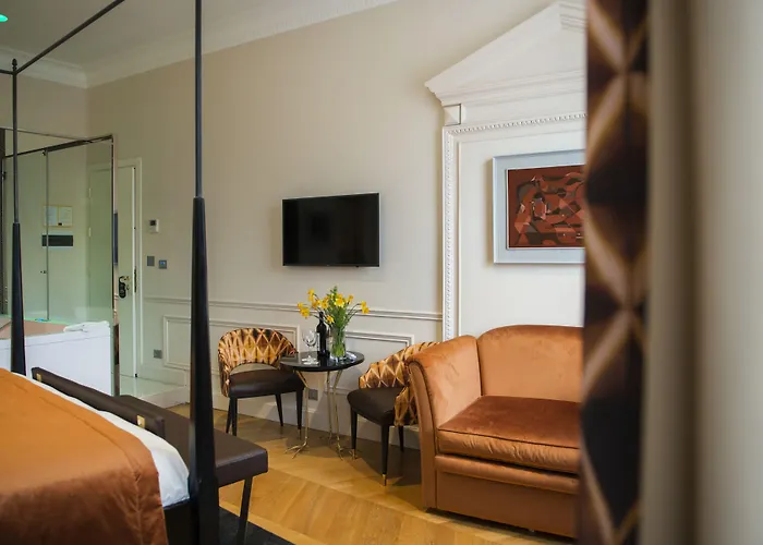 Torre Argentina Relais - Residenze Di Charme Konukevi 4*
