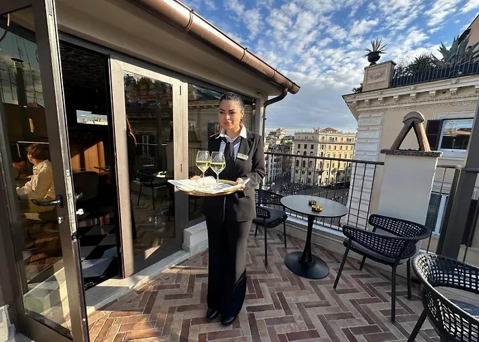Konukevi Torre Argentina Relais - Residenze Di Charme 4*